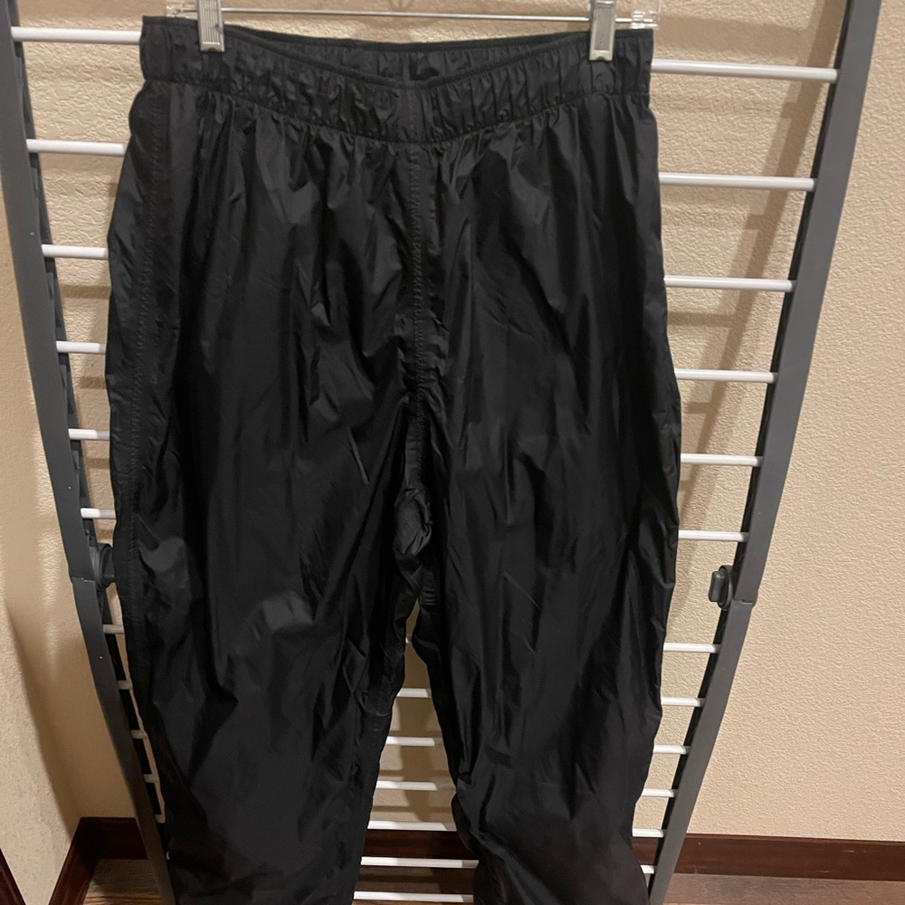 Men’s Columbia rain pants Lg